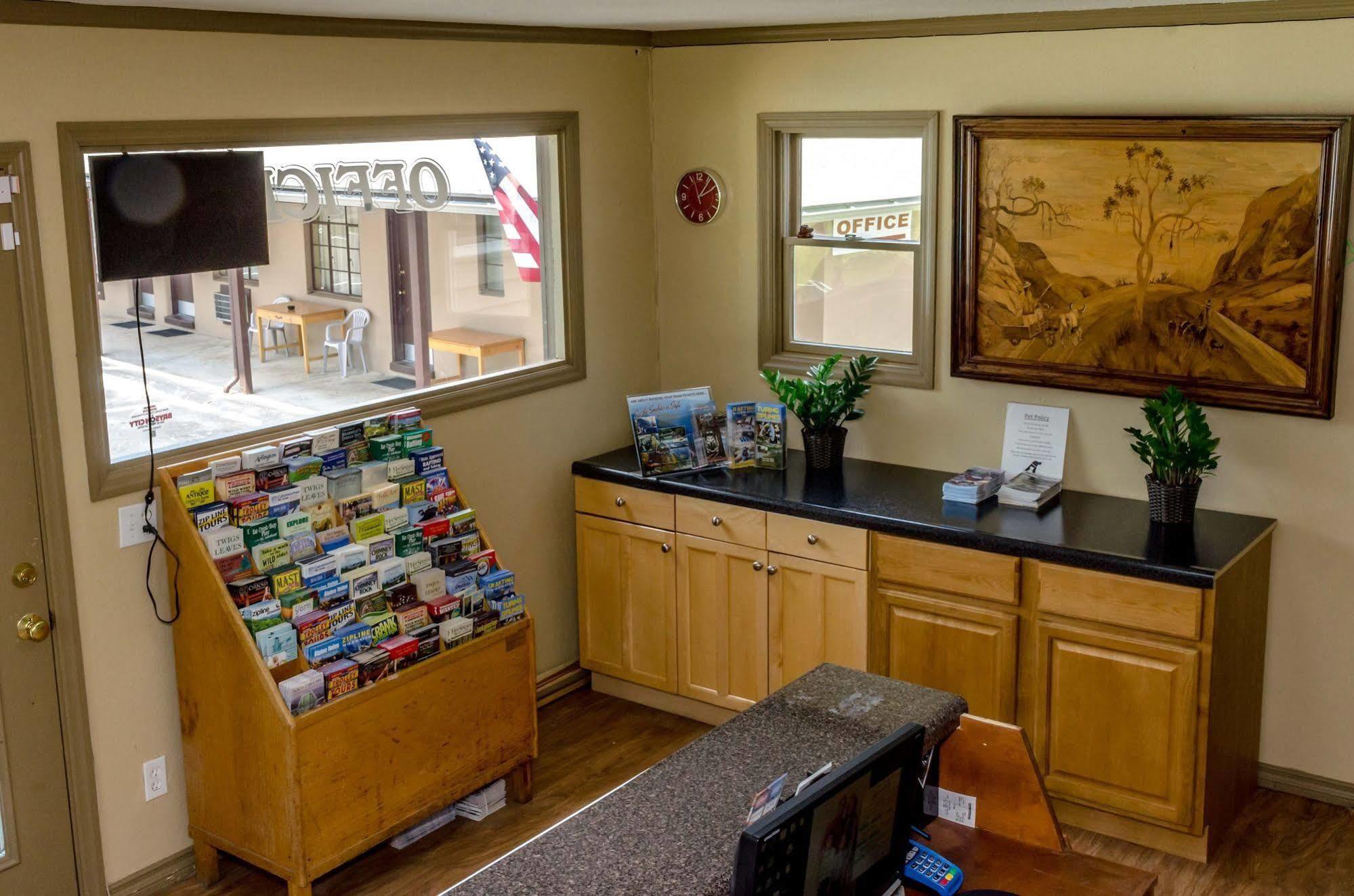 Relax Inn - Bryson City Extérieur photo